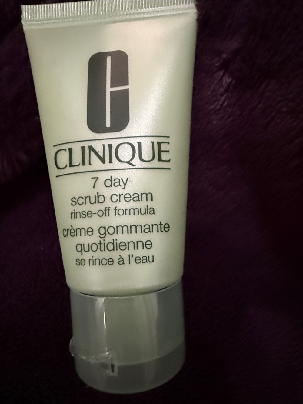 Clinique White Daily 7 Day Scrub Cream Exfoliating Cleanser